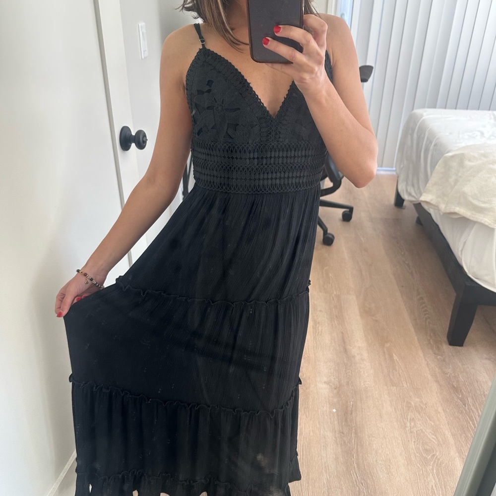 Love Tree Elegant Black Midi Dress